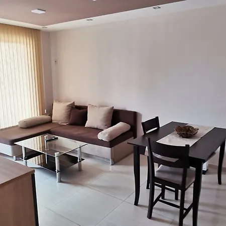 слънце Apartment Gramatikovo