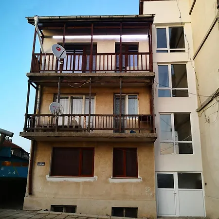 Apartment слънце
