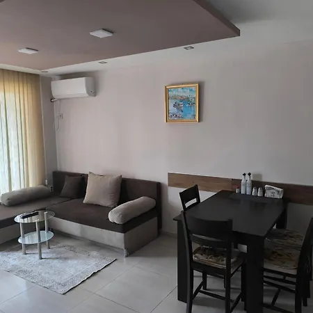 слънце Apartment